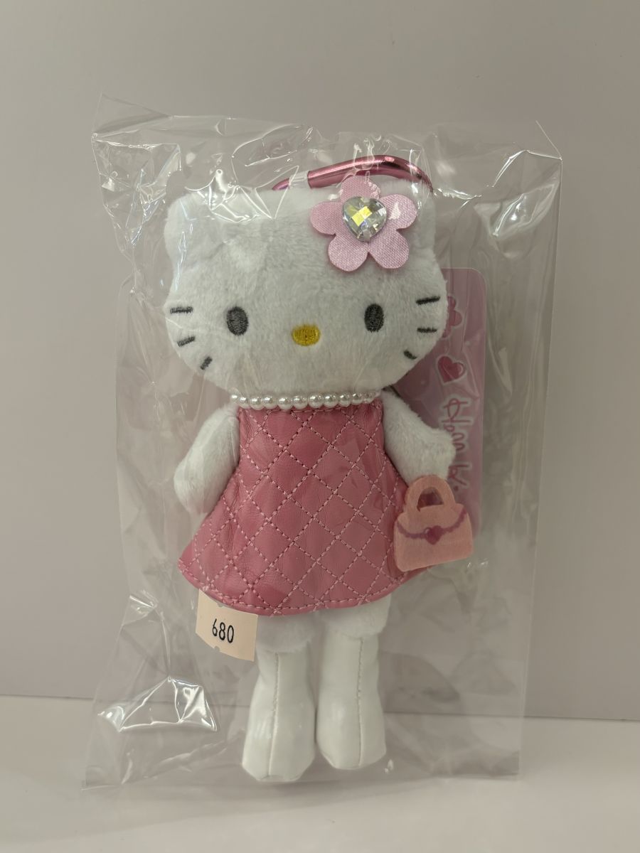 Kitty玩偶吊飾